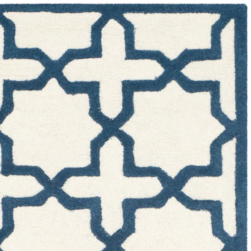 Safavieh Cambridge Hand Tufted Wool Geometric Rug