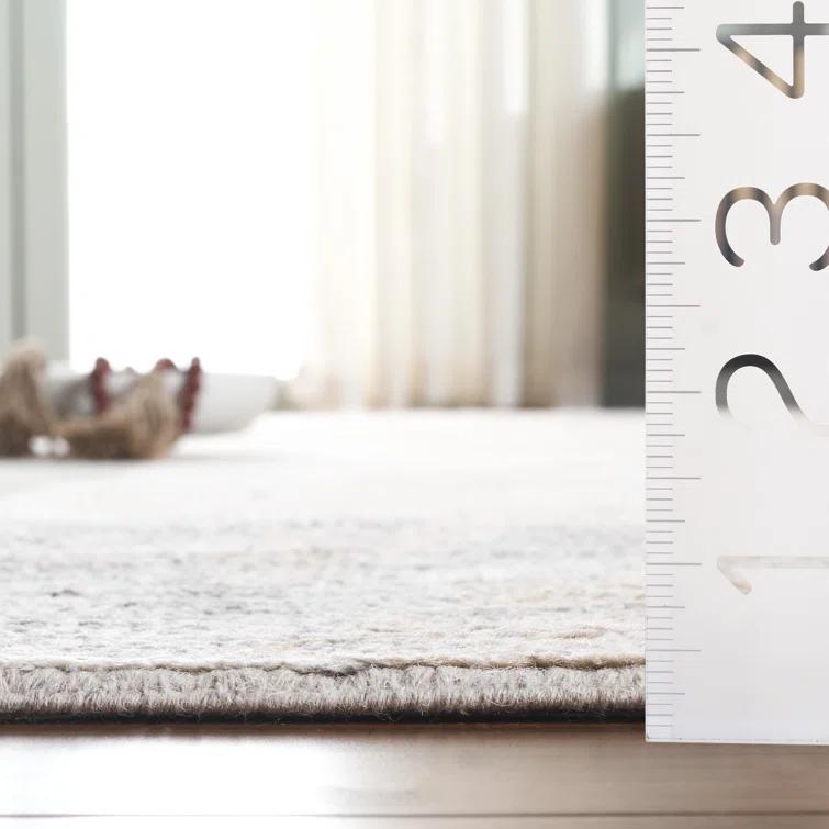 Safavieh Abstract Hand Knotted Wool/Cotton Abstract Rug in Gray/Ivory | Wayfair