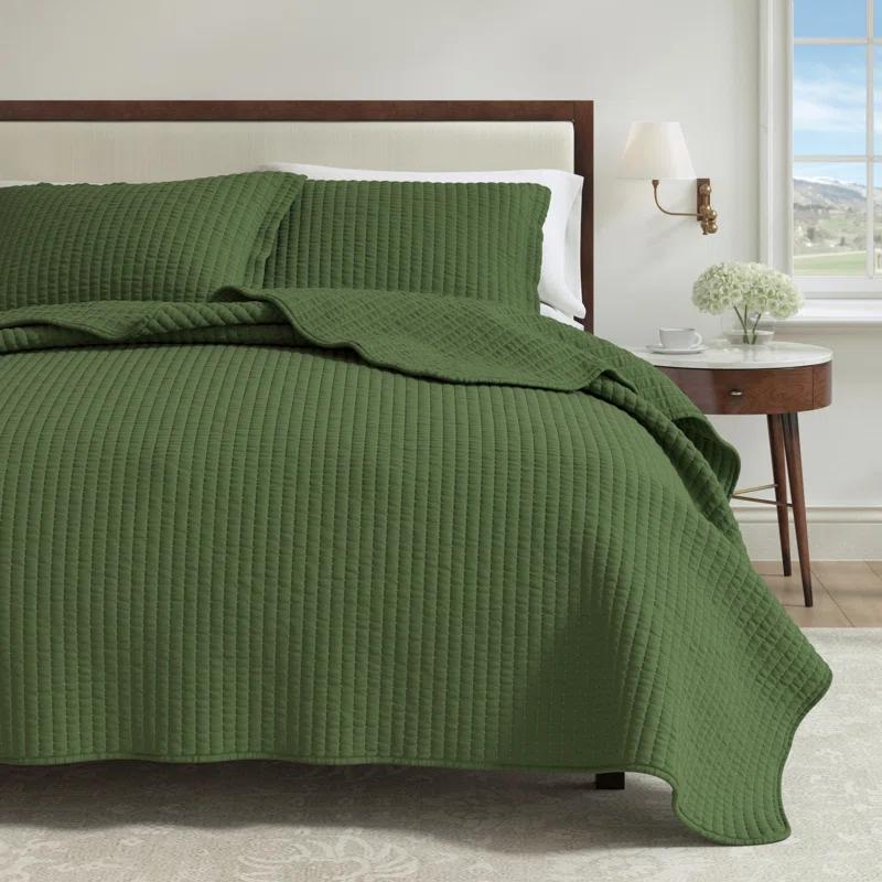 FreshFolds Modern & Contemporary Stripe Stitched Quilt Set with Shams