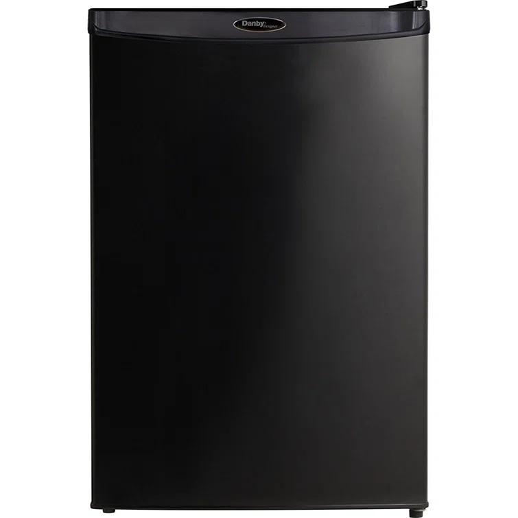 Danby Danby 4.4 cu. ft. Freestanding Compact Fridge