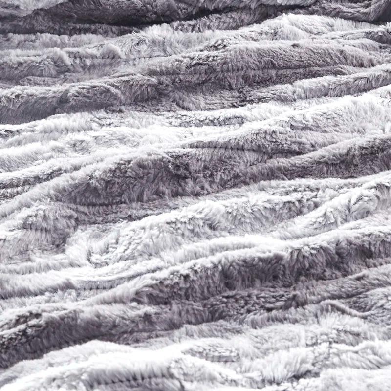 Beautyrest Beautyrest Zuri Oversized Heated Faux Fur Throw