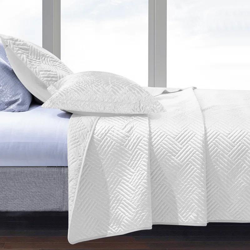 NTBAY 3 Pieces Quilt Set, Silk Satin Geometric Pattern Quilted Coverlet Set (1 Quilt, 2 Pillow Shams) - NTBAY