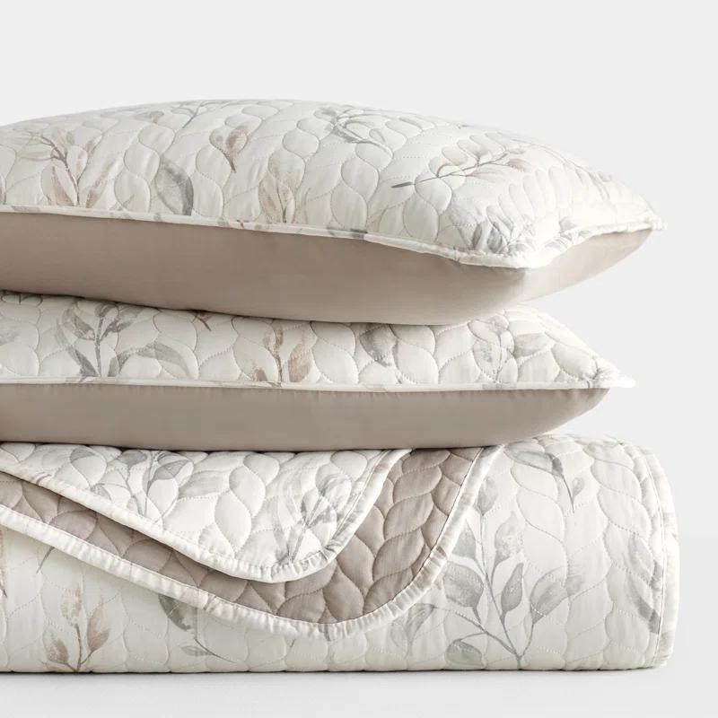 Becky Cameron Becky Cameron Floral Quilt Set