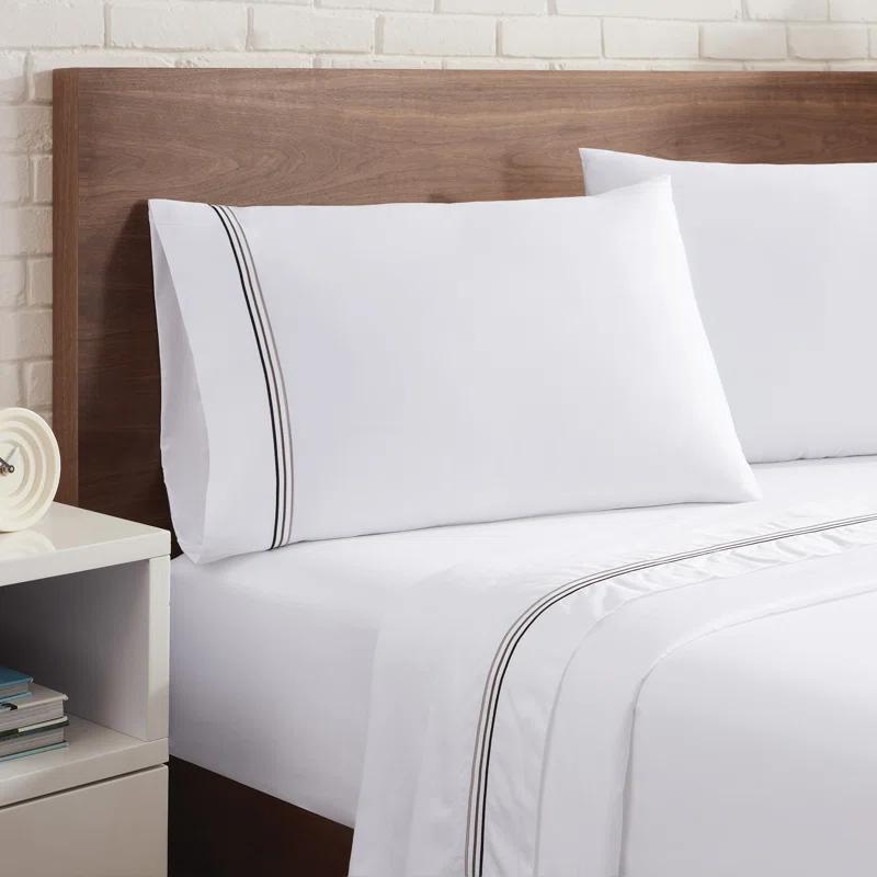 Aston & Arden 600 Thread Count Cotton Sateen Sheet Set Sateen Standard Sheet Set