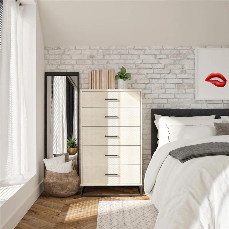 Novogratz Kelly 27.19'' W Unfinished 5 - Drawer Dresser