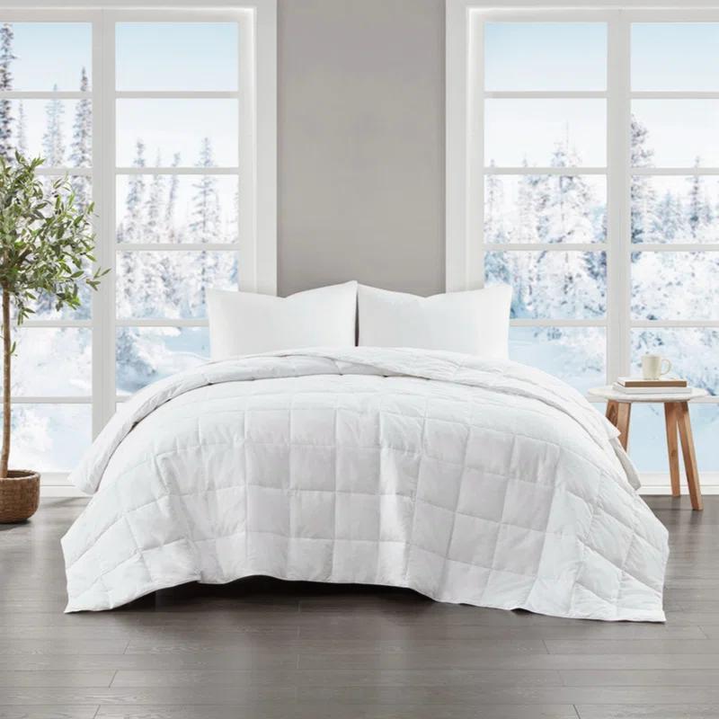 Wenty Throw Blanket