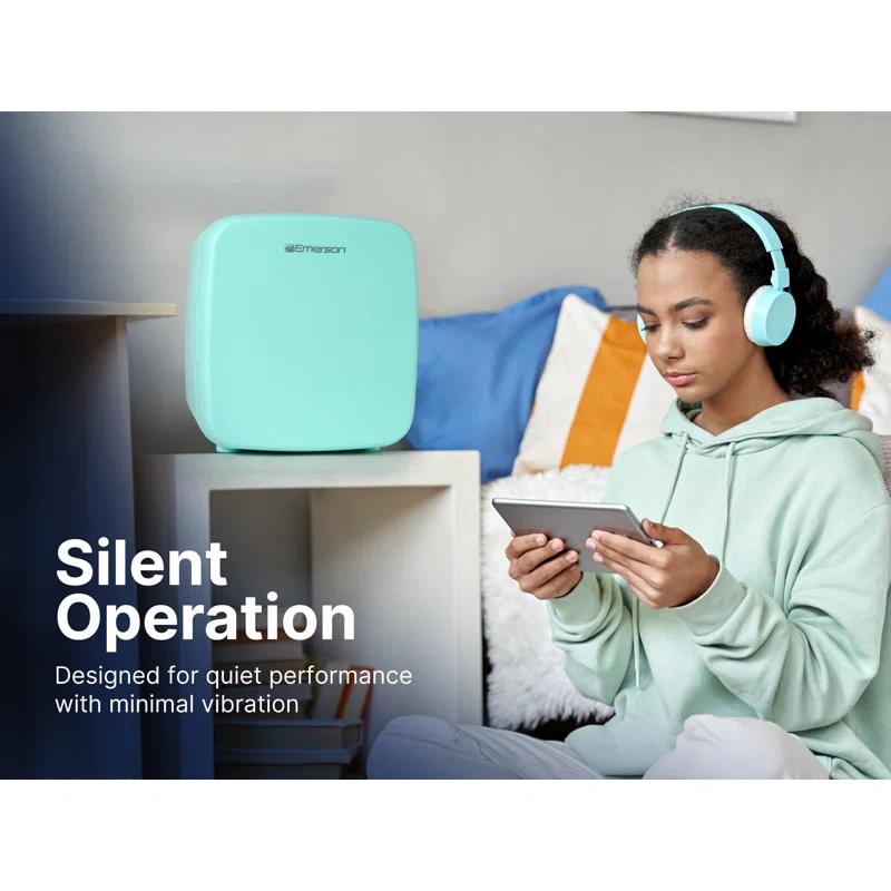 Emerson Emerson EFC-5001 Portable XL Mini Fridge Cooler for 12 Cans, 8L Capacity, AC/DC Power Compatibility, Removable Shelf, Lightweight Design – Ideal for Home, Office, Travel, Dorms, and Outdoor Use