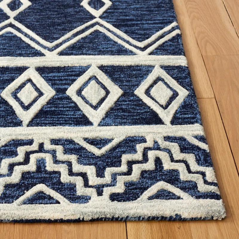 Union Rustic Abbigaile Hand Tufted Wool Southwestern Rug