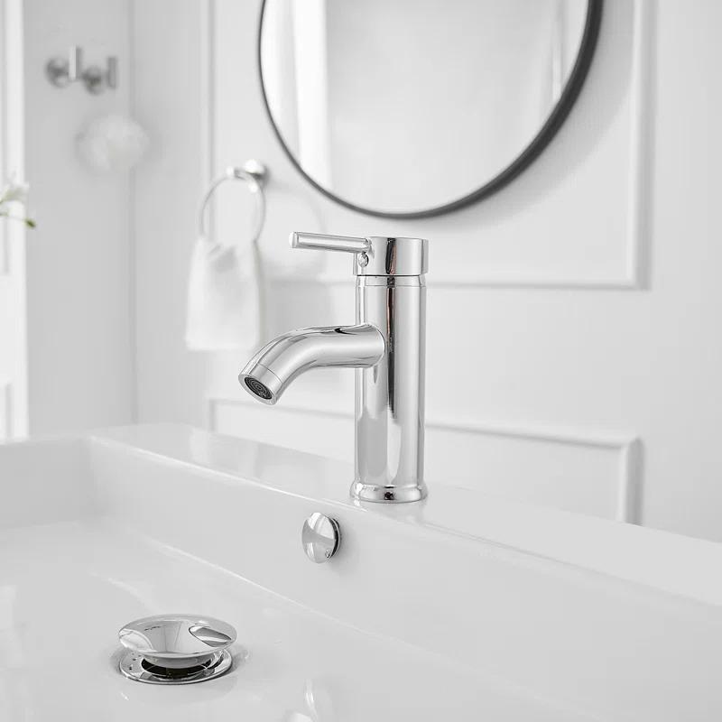 Single-Hole Single-handle Bathroom Faucet with Drain Assembly