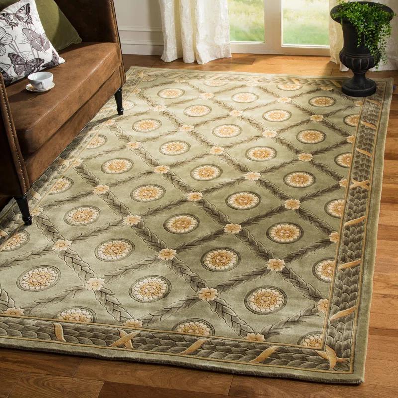 Safavieh Florence Hand Knotted Wool Pile Geometric Rug