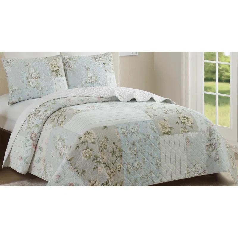 Modern Heirloom Claire Patchwork Printed Quilt Set