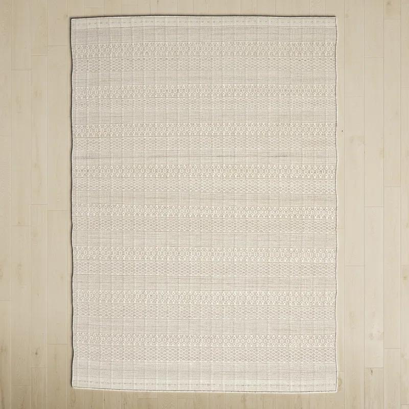 Gingham Geometric Handwoven Indoor/ Outdoor Area Rug in Cream