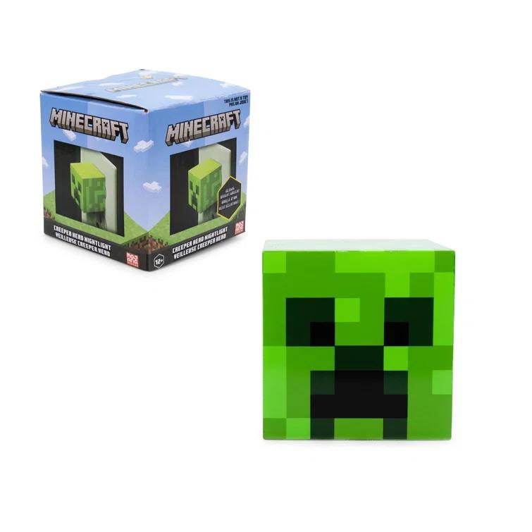 Ukonic Minecraft Green Creeper Plug-In Nightlight with Auto Dusk to Dawn Sensor