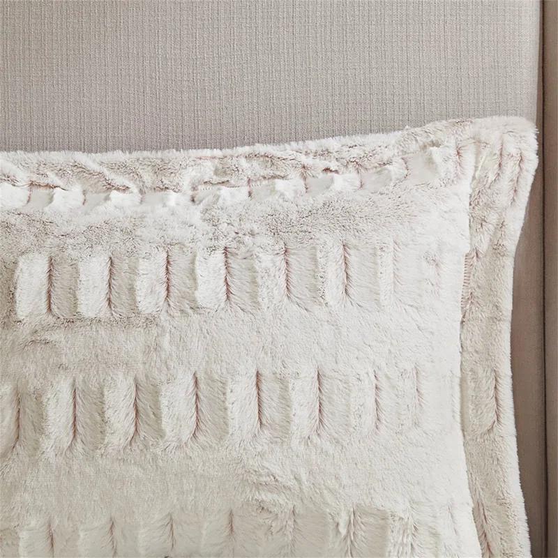 Madison Park Gia Back Print Long Fur Comforter Mini Set