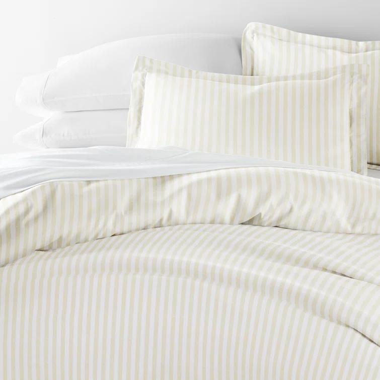 IEnjoy Home Becky Cameron Distressed Rugged Stripe Duvet Cover Set