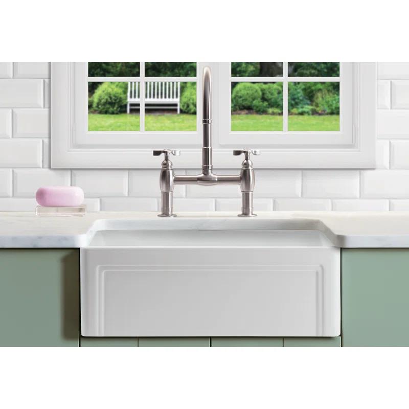Floretta 24" L x 18" W Farmhouse Kitchen Sink With Grid and Strainer
