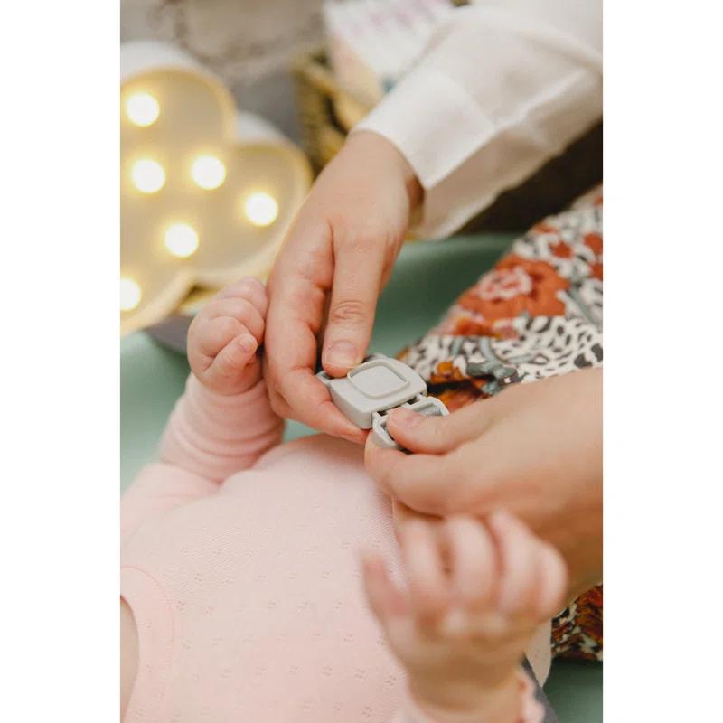 Bumbo Bumbo Diaper Changing Pad, Ergonomic Baby Changing Mat with Safety Belt