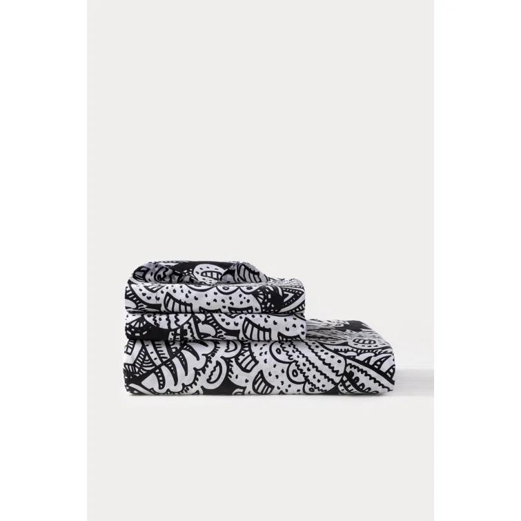 Brooks Brothers Black&White Paisley Guest Room Case Pack | Wayfair