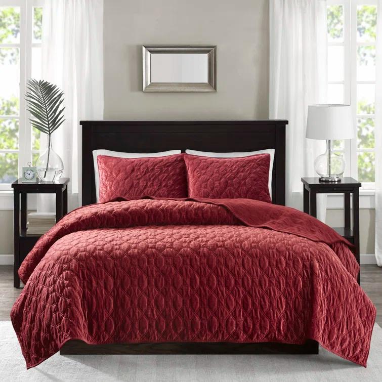 Madison Park Harper 3 Piece Velvet Quilt Set