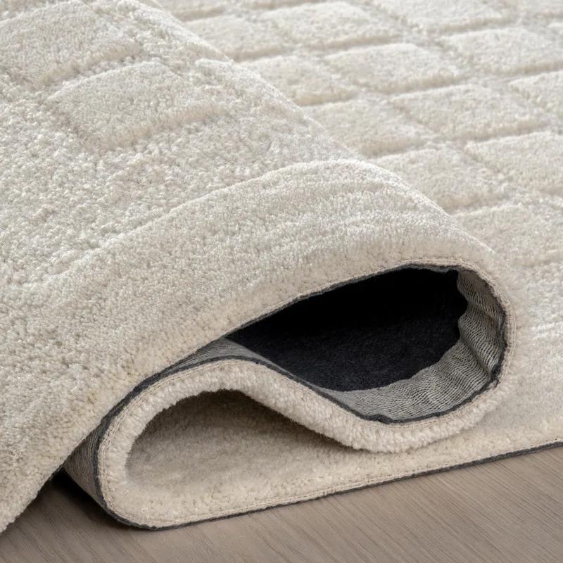 Latitude Run® Fritz Checkered Wool Area Rug