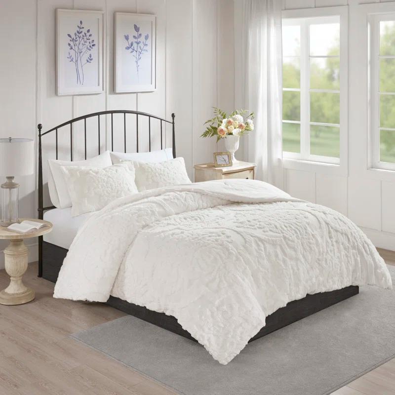 Madison Park Viola Tufted Cotton Chenille Damask 3 Piece Comforter Set