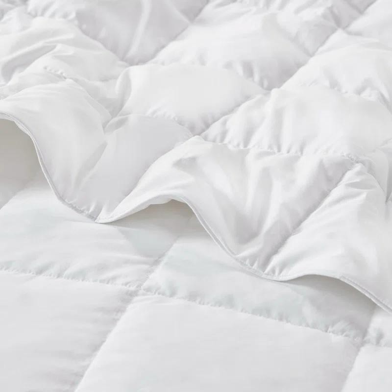 Wenty Throw Blanket