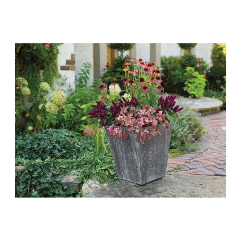 Suncast Suncast Farmington Decorative Rustic Wood Finish Garden Planter