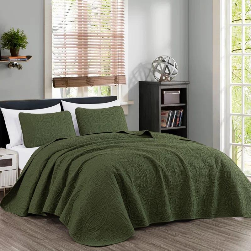 Austin Standard Geometric Shapes Coverlet Set