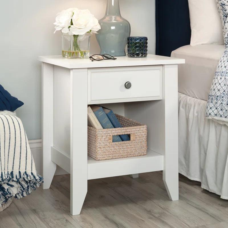 Sauder Shoal Creek 20.87'' W Nightstand