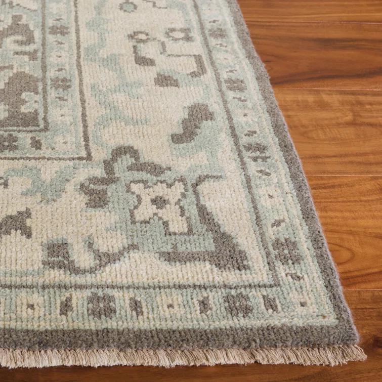 Safavieh Sivas Sivas Hand Knotted New Zealand Wool Oriental Rug