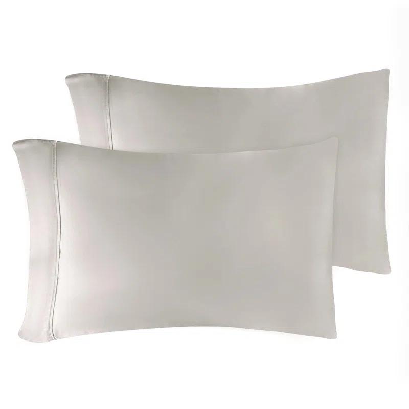 Superior Egyptian Cotton 300 Thread Count Solid Pillowcases (Set of 2)