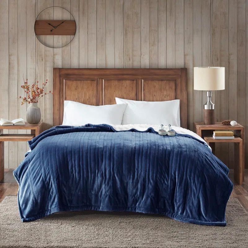 Woolrich Woolrich Heated Plush to Berber Blanket