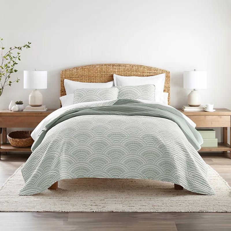 Becky Cameron Becky Cameron Geometric Shapes Quilt Set