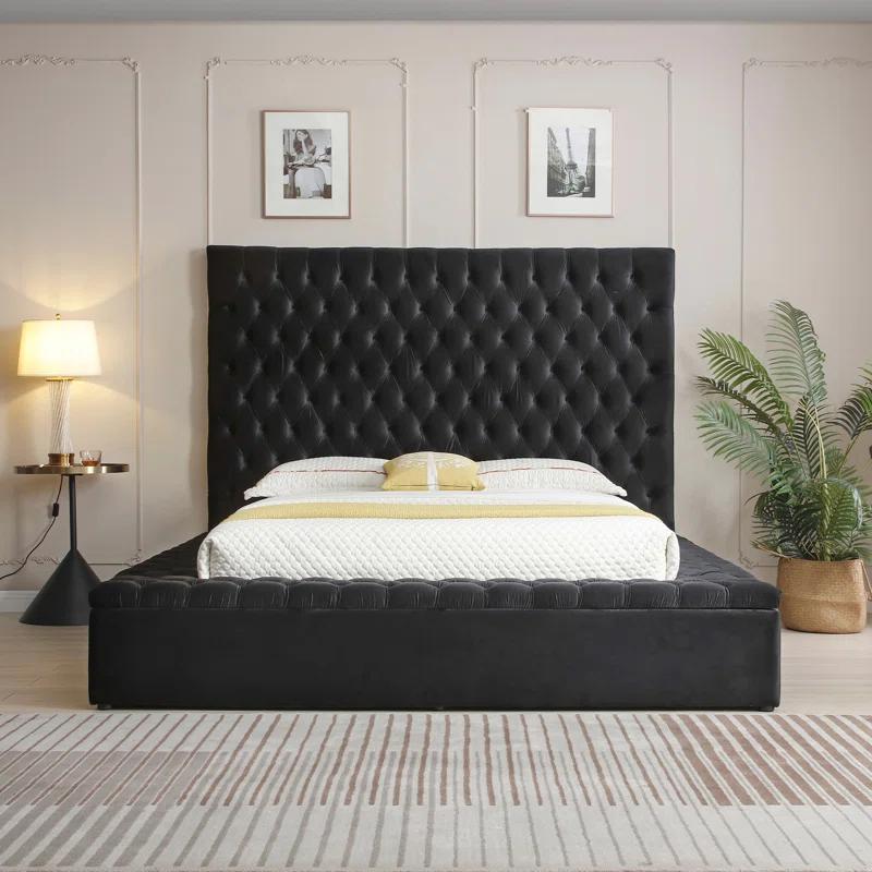 Aidelyn Upholstered Velvet Platform Bed