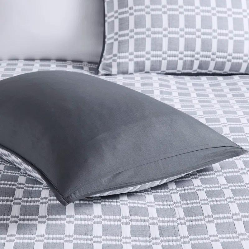 510 Design Harlow 3 Piece Reversible Matelasse Coverlet Set