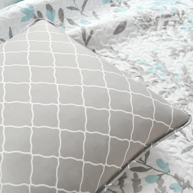 Lush Decor Aprile Microfiber Reversible Traditional 3 Piece Quilt Set