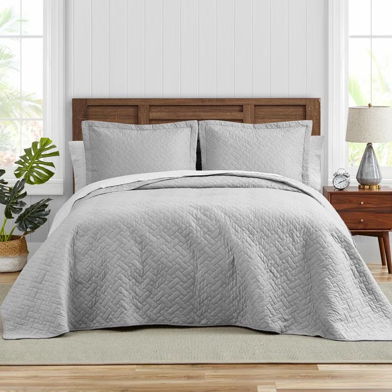 Tommy Bahama Home Tommy Bahama Raffia Solid Cotton Reversible Quilt Set