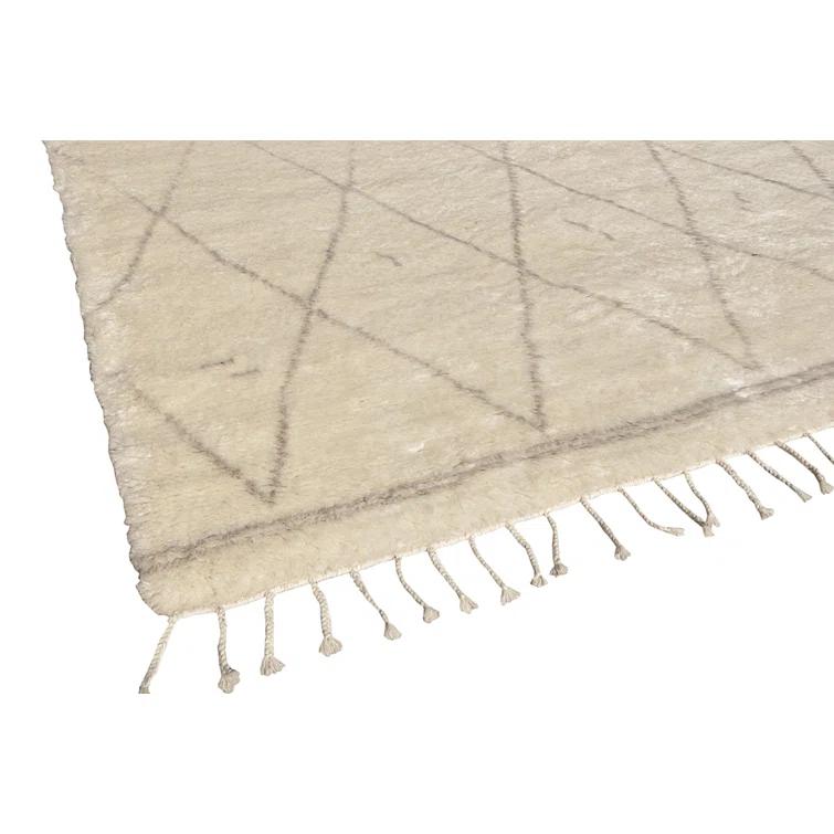 Casablanca Hand-Knotted Ivory/Brown Area Rug