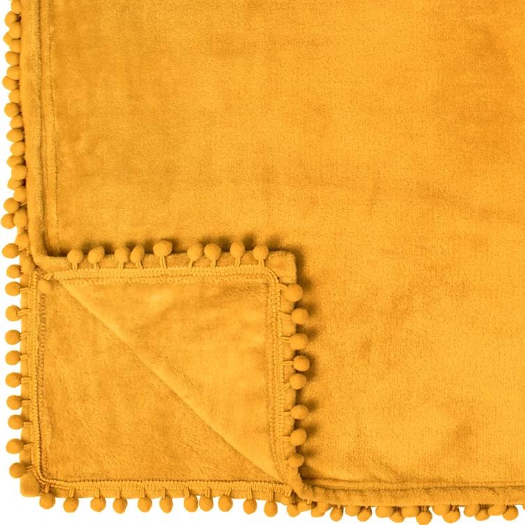 Pavilia Hand Woven Throw Blanket