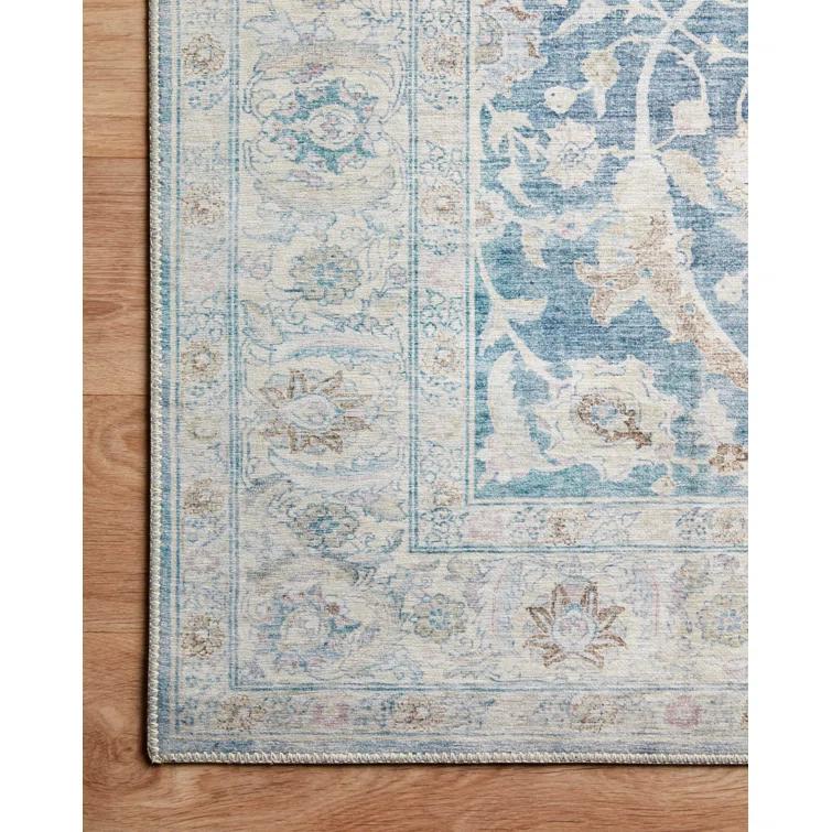 Jules Oriental Machine Made Polyester Indoor Area Rug in Antique Blue/Gray