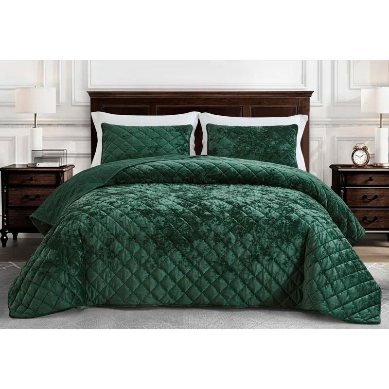 Velvet Quilt Set