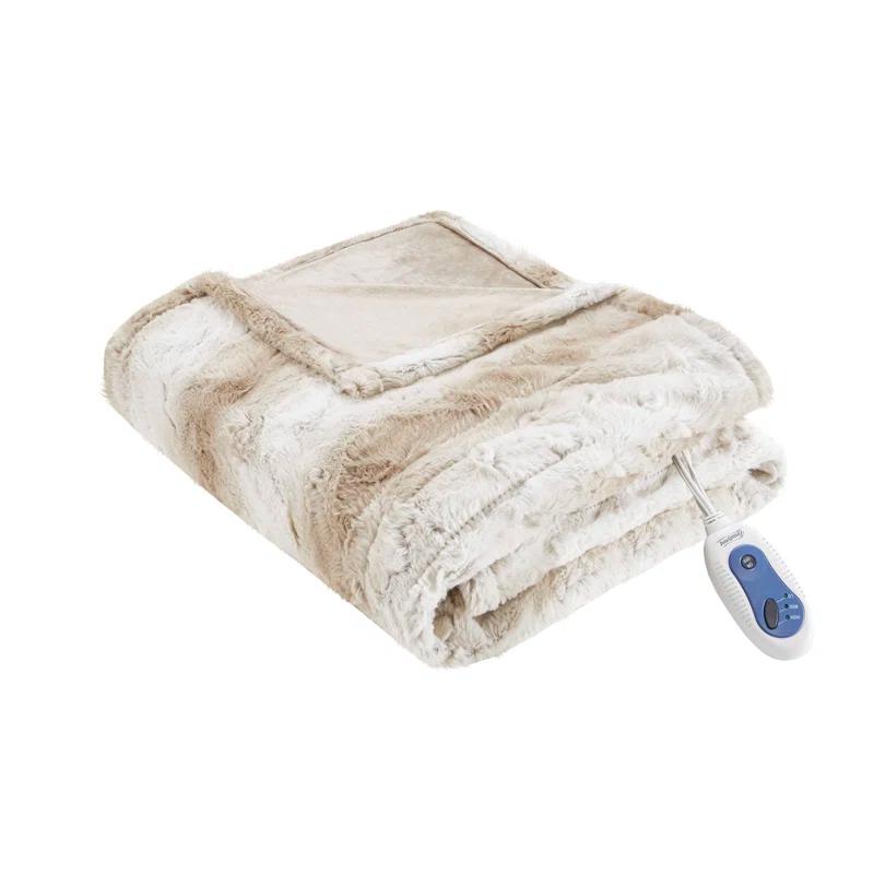 Beautyrest Beautyrest Zuri Oversized Heated Faux Fur Throw