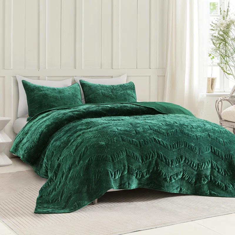 Wonderful Textile Wonderful Velvet & Flannel Quilt Set, Diamond Quilting Lightweight Comforter with Pillow Shams, Holiday Gift
