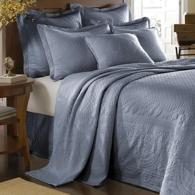 King Charles Matelasse Traditional Cotton Floral Coverlet