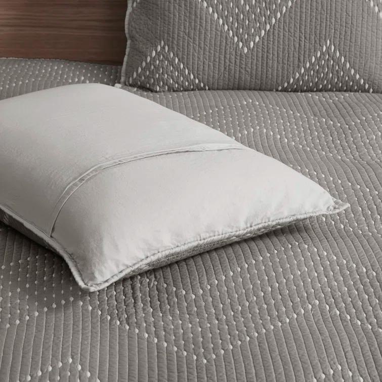 INK+IVY Pomona 3 Piece Embroidered Cotton Quilt Set