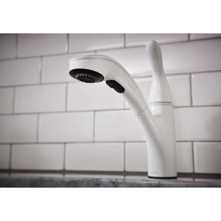 Moen MOEN Brecklyn Single-Handle Pull-Out Sprayer Kitchen Faucet with Power Clean in White 87557W