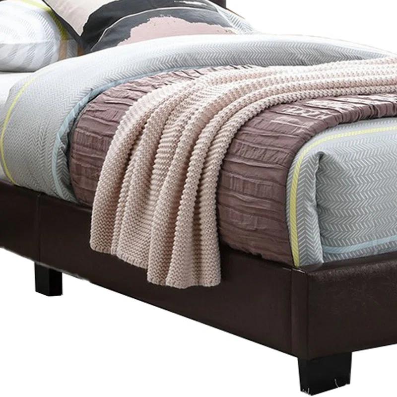 Wade Logan® Cuomo Platform Bed
