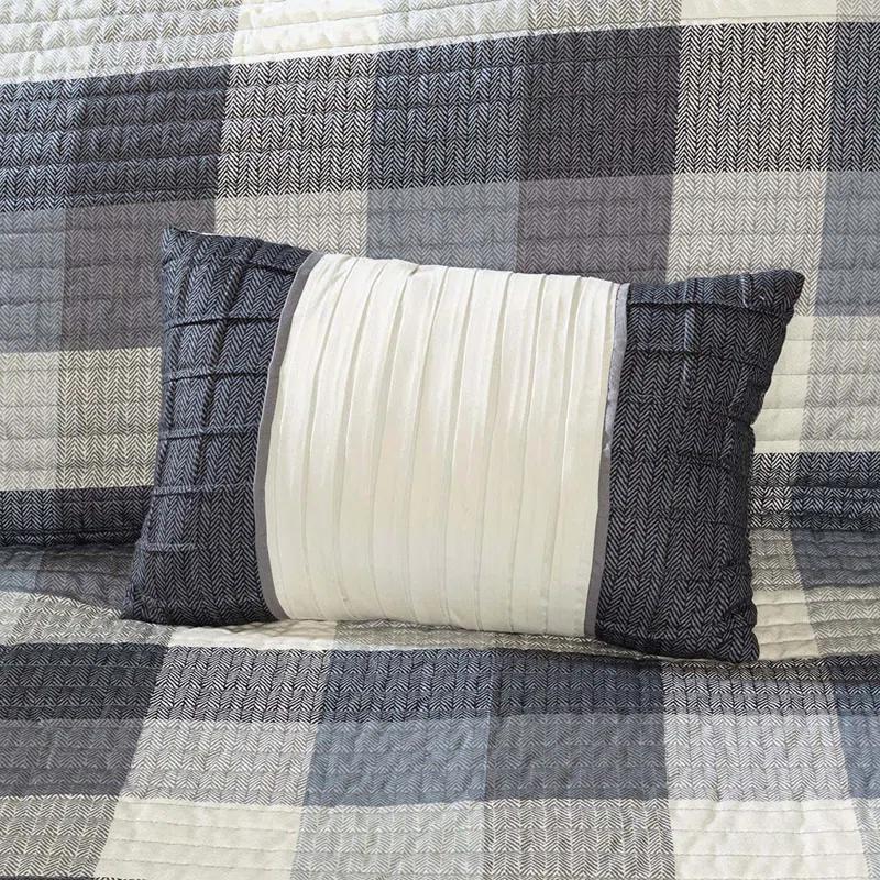 Madison Park Ridge 6 Piece Printed Herringbone Quilt Set with Throw Pillows