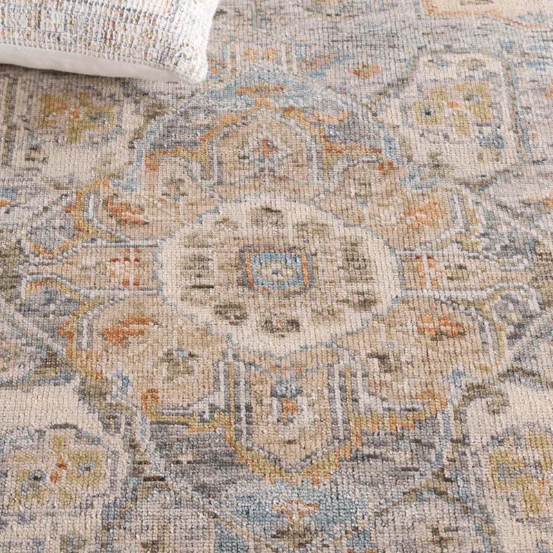 Safavieh Sultanabad Hand Knotted Wool Cotton Oriental Rug in Brown/Gray/Beige