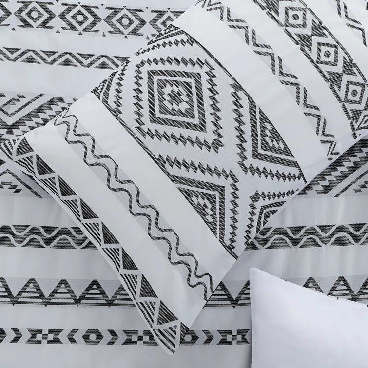 Aisbo Suniya Boho Microfiber Comforter Set